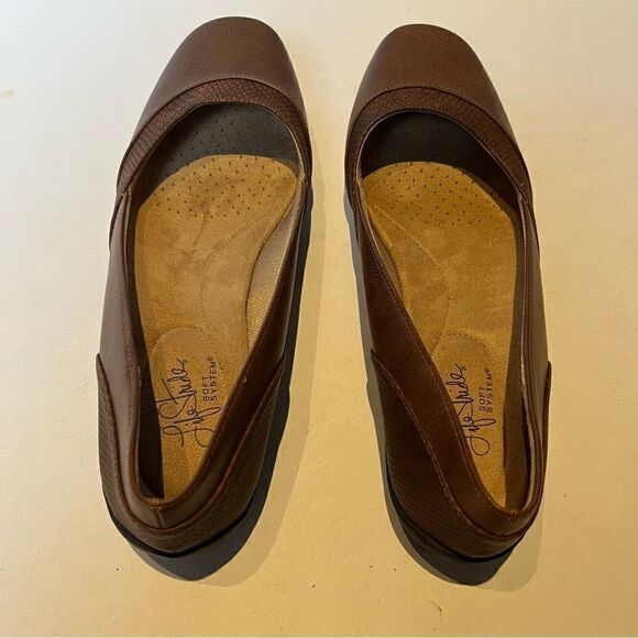 Women's Life Stride Soft System Loafers Brown Size 10M Slip On - Picture 6 of 8